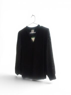 Anne Klein Black V-Neck Long Sleeve Blouse